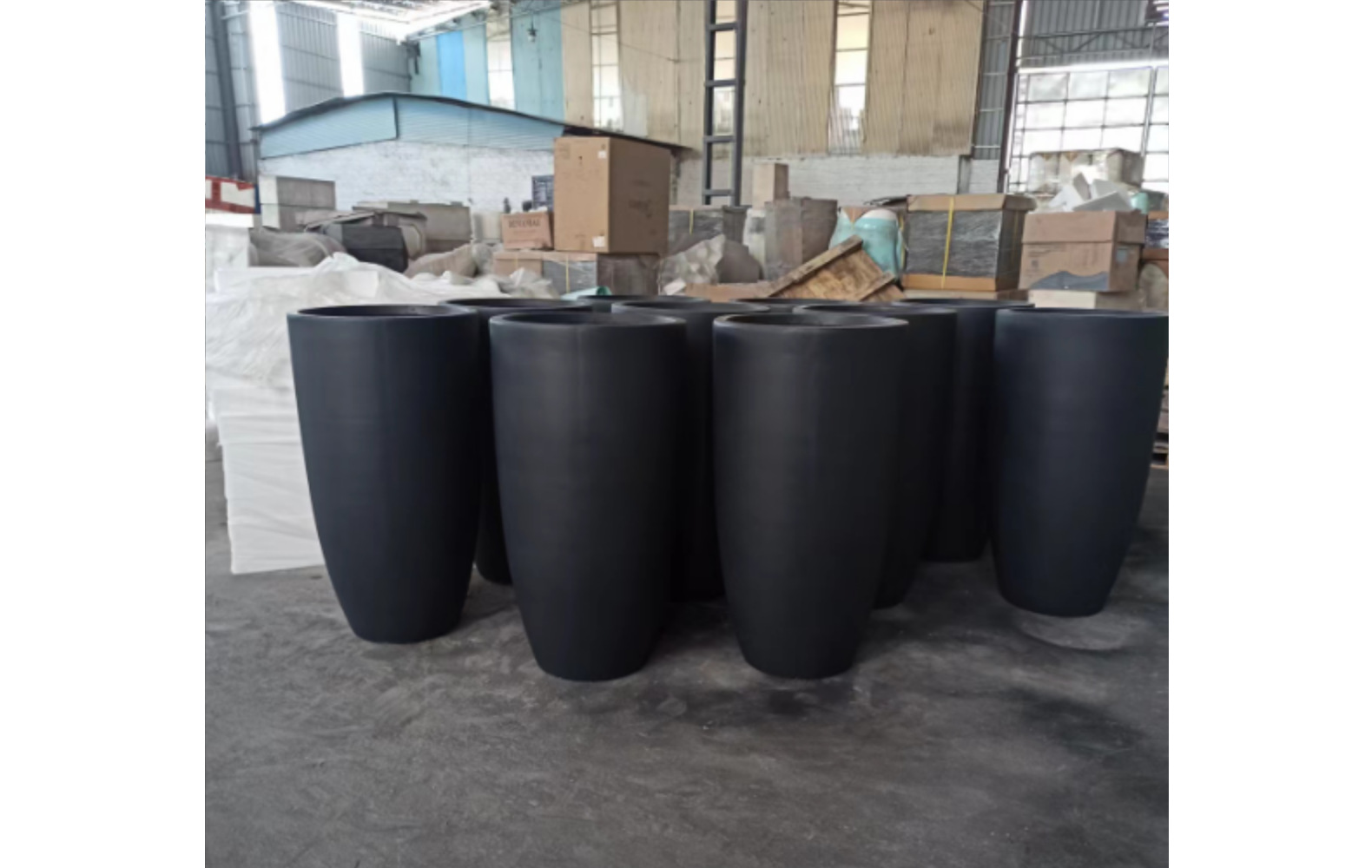 北歐簡(jiǎn)約美學(xué)與工業(yè)實(shí)力融合 氧化鎂種植盆的園藝新體驗(yàn)